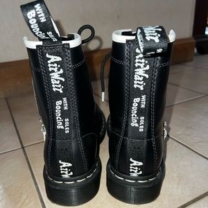 Air Dr. Martens - Black with white trim